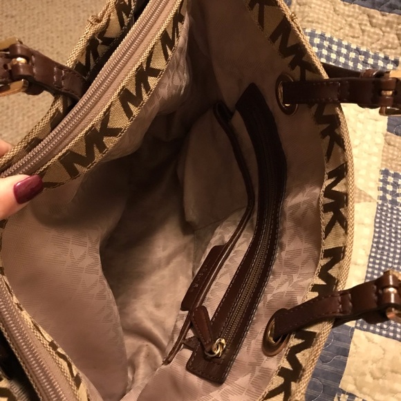 MK jet set purse - Picture 5 of 7